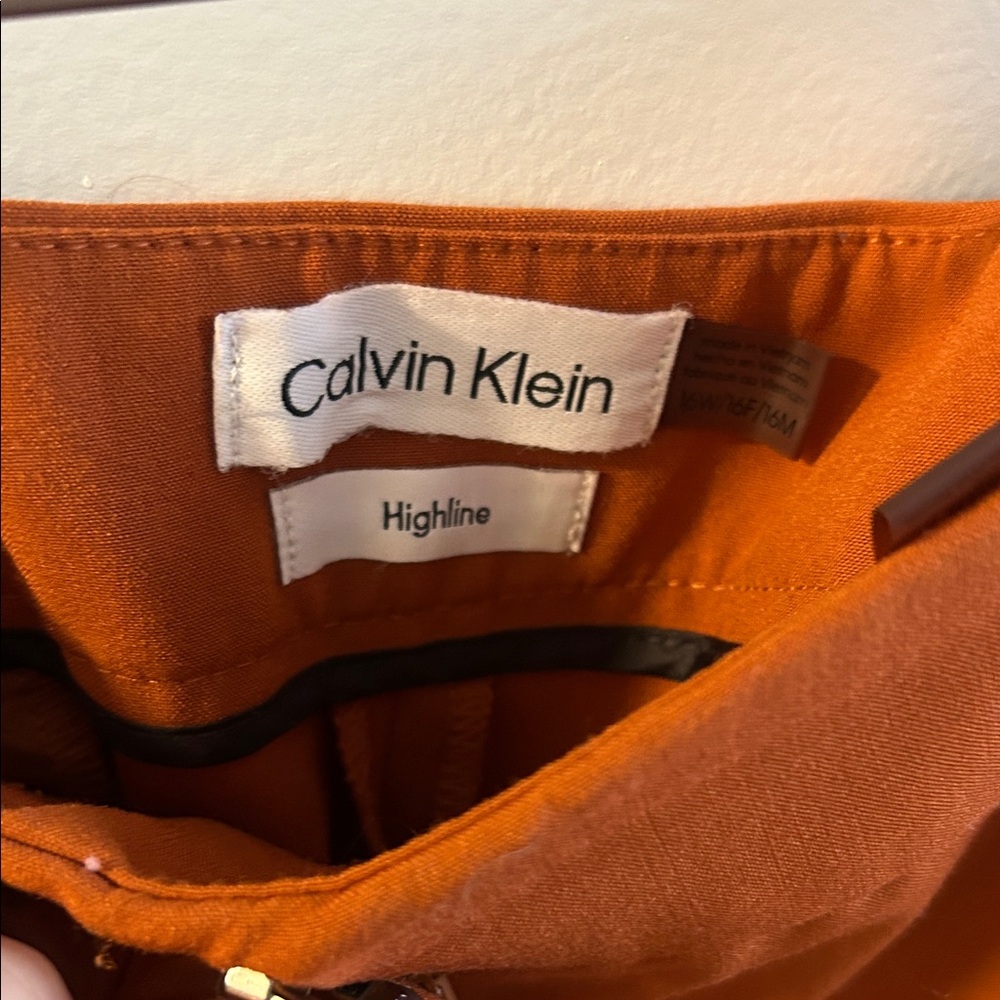 Calvin Klein Rust Orange Highline Dress Pants - 16W - Picture 2 of 4